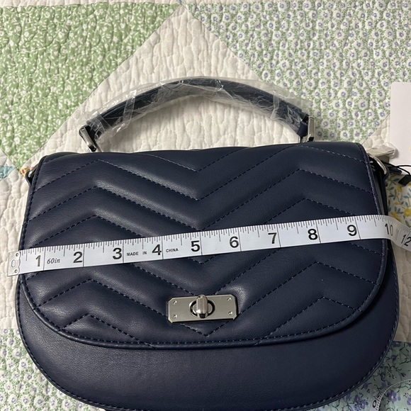 Karla Hanson 🌺 - Picture 9 of 16